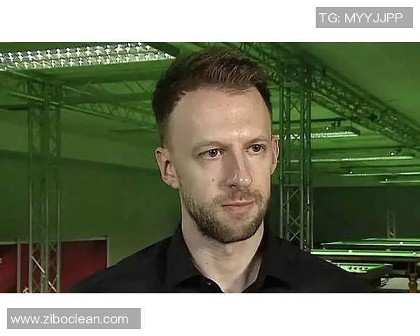 近视足球球星的奋斗历程与逆袭之路如何影响他们的职业生涯